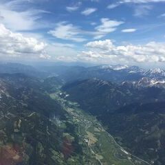Flugwegposition um 12:27:49: Aufgenommen in der Nähe von Gaishorn am See, Österreich in 3026 Meter